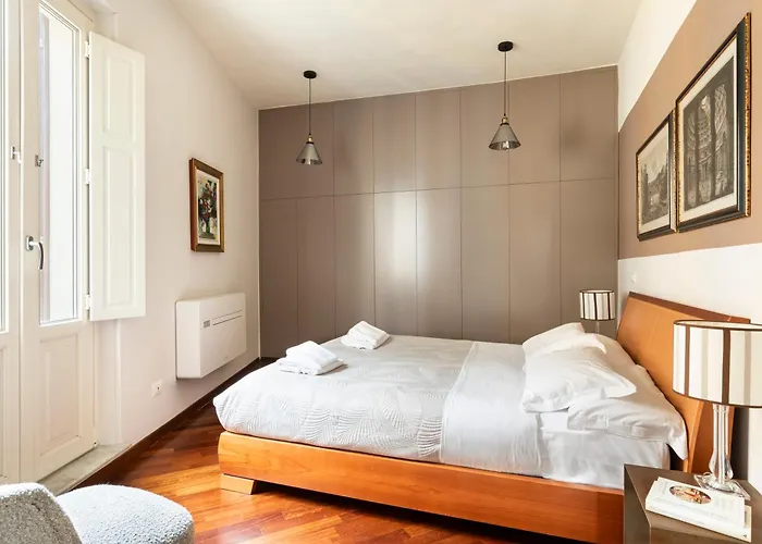 Trevi Charming Penthouse Appartement